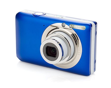 simsearch:400-06770309,k - Blue compact camera. Isolated on white background Stockbilder - Microstock & Abonnement, Bildnummer: 400-07099096