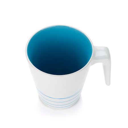 simsearch:400-05324677,k - White mug, blue inside. Isolated on white background Stockbilder - Microstock & Abonnement, Bildnummer: 400-07099178