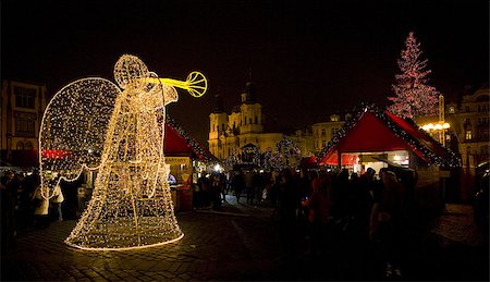 prague christmas - Old Town Square at Christmas time, Prague, Czech Republic Stock Photo - Budget Royalty-Free & Subscription, Code: 400-07099655