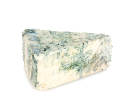 simsearch:400-06919923,k - A piece of soft blue cheese. Isolated on white background Stockbilder - Microstock & Abonnement, Bildnummer: 400-07090453