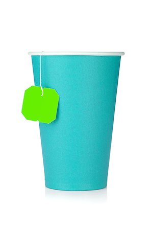 simsearch:400-06072755,k - Cardboard tea cup with teabag. Isolated on white background Foto de stock - Super Valor sin royalties y Suscripción, Código: 400-07090599