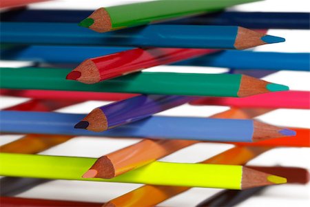 simsearch:400-07485953,k - construction of colored pencils Stockbilder - Microstock & Abonnement, Bildnummer: 400-07106760