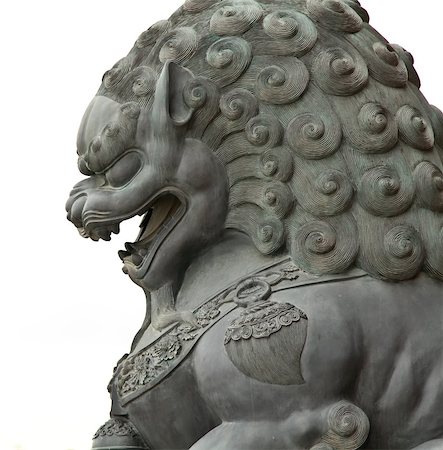 simsearch:400-05158717,k - Lion statue in Chinese temple on white background Stockbilder - Microstock & Abonnement, Bildnummer: 400-07116794