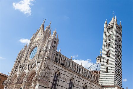 simsearch:400-05733973,k - Siena, Tuscany region, Italy. The main church of this ancient town Stock Photo - Budget Royalty-Free & Subscription, Code: 400-07111378