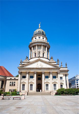 simsearch:6126-08644579,k - French cathedral at Gendarmenmarkt in Berlin Photographie de stock - Aubaine LD & Abonnement, Code: 400-07111390