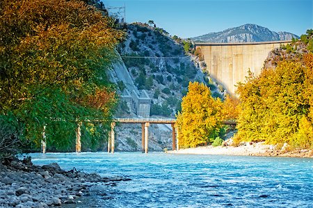 simsearch:400-06141419,k - Oymapinar dam on the river Manavgat Photographie de stock - Aubaine LD & Abonnement, Code: 400-07111527