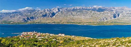 simsearch:400-07175405,k - Town of Vinjerac and Paklenica national park on Velebit mountain colorful panorama Foto de stock - Royalty-Free Super Valor e Assinatura, Número: 400-07111722