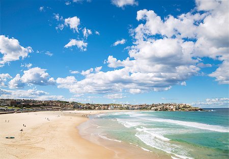 bondi beach view in sydney australia in sydney australia Foto de stock - Super Valor sin royalties y Suscripción, Código: 400-07111800