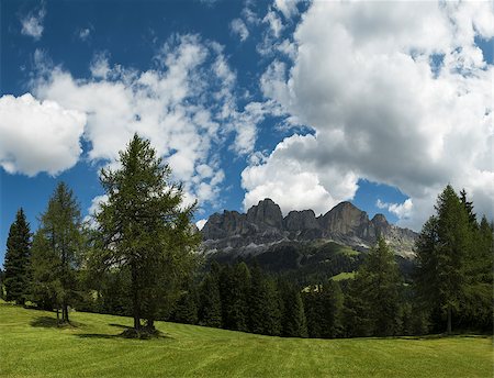 simsearch:400-07111499,k - Dolomiti, Catinaccio panorama from Colbleggio meadow - Karersee, Italy Stockbilder - Microstock & Abonnement, Bildnummer: 400-07112735