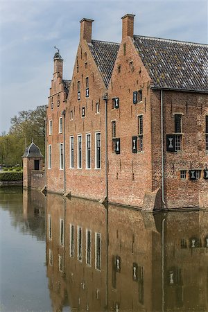 Old dutch mansion with reflection in the water Stock Photo - Budget Royalty-Free & Subscription, Code: 400-07123665