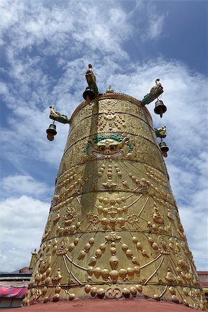 simsearch:400-07165260,k - Landmark of Golden roof of a lamasery in Lhasa,Tibet Foto de stock - Royalty-Free Super Valor e Assinatura, Número: 400-07165260
