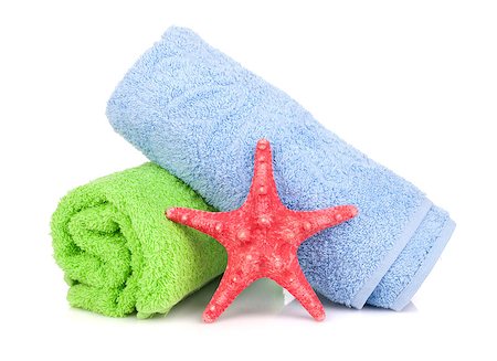 simsearch:400-07167440,k - Beach towels and starfish. Isolated on white background Foto de stock - Super Valor sin royalties y Suscripción, Código: 400-07167443