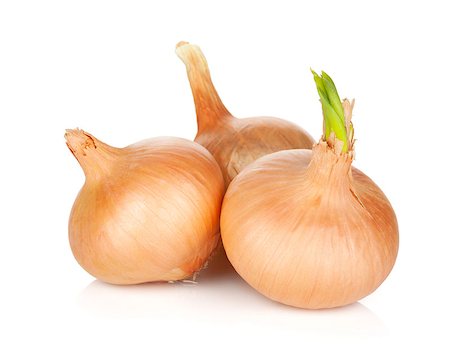 simsearch:400-04834620,k - Ripe onion. Isolated on white background Stock Photo - Budget Royalty-Free & Subscription, Code: 400-07167466
