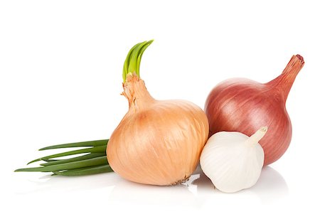 simsearch:400-04134733,k - Fresh ripe onion and garlic. Isolated on white background Foto de stock - Royalty-Free Super Valor e Assinatura, Número: 400-07167477