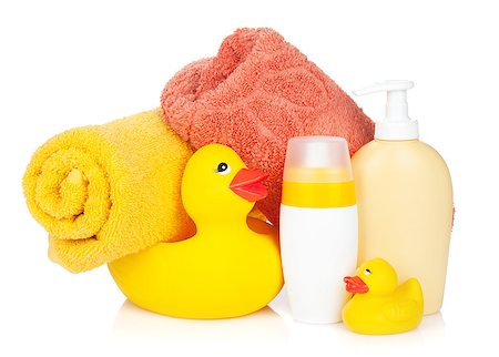 simsearch:400-04240306,k - Rubber duck with bath towel and bottles. Isolated on white background Stock Photo - Budget Royalty-Free & Subscription, Code: 400-07167579