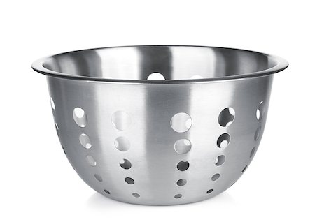 simsearch:400-06914719,k - Salad colander. Isolated on white background Stock Photo - Budget Royalty-Free & Subscription, Code: 400-07168504