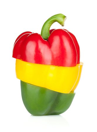 simsearch:400-06061963,k - Colorful sliced bell pepper. Isolated on white background Foto de stock - Royalty-Free Super Valor e Assinatura, Número: 400-07168558