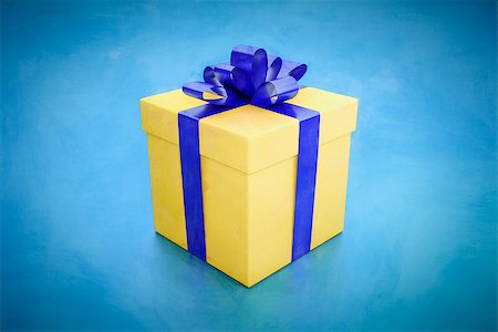 simsearch:694-03328113,k - An image of a nice gift box on a blue background Fotografie stock - Microstock e Abbonamento, Codice: 400-07169228