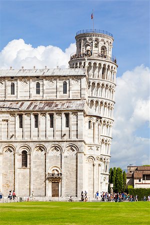 simsearch:400-07169256,k - An image of the great Piazza Miracoli in Pisa Italy Stock Photo - Budget Royalty-Free & Subscription, Code: 400-07169255