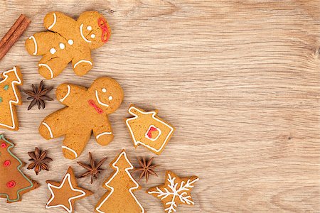 simsearch:400-05746007,k - Homemade various christmas gingerbread cookies on wooden background Stock Photo - Budget Royalty-Free & Subscription, Code: 400-07179638