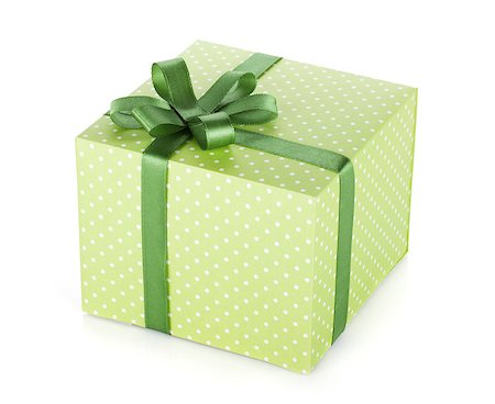 simsearch:400-04805110,k - Green gift box with ribbon and bow. Isolated on white background Stock Photo - Budget Royalty-Free & Subscription, Code: 400-07179695