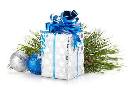 simsearch:400-07450793,k - Christmas gift box and blue baubles. Isolated on white background Stock Photo - Budget Royalty-Free & Subscription, Code: 400-07179692