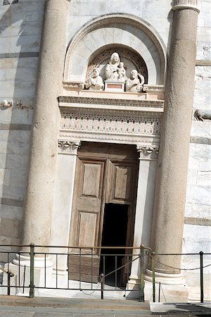 simsearch:400-07169256,k - Picture of the entrance door of the Leaning Tower of Pisa Stock Photo - Budget Royalty-Free & Subscription, Code: 400-07170612