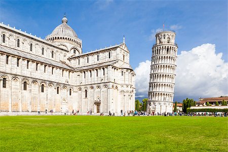 simsearch:400-04713855,k - An image of the great Piazza Miracoli in Pisa Italy Stockbilder - Microstock & Abonnement, Bildnummer: 400-07170648