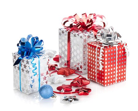 simsearch:400-07450793,k - Christmas gift boxes and decor. Isolated on white background Stock Photo - Budget Royalty-Free & Subscription, Code: 400-07172474
