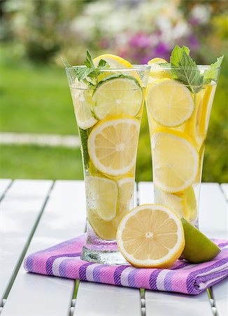 simsearch:649-07119030,k - Homemade lemonade with fresh citruses Stock Photo - Budget Royalty-Free & Subscription, Code: 400-07172601