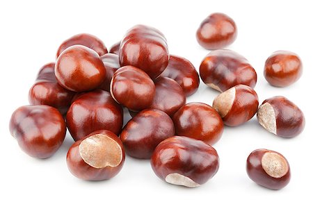 simsearch:400-07289954,k - heap of chestnuts isolated on white background Stock Photo - Budget Royalty-Free & Subscription, Code: 400-07173343
