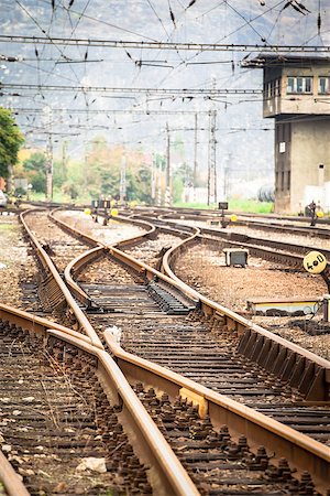 empalme - View of railroad metal track with track bed Foto de stock - Super Valor sin royalties y Suscripción, Código: 400-07181625