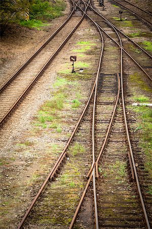 simsearch:700-00165561,k - Close up view of railway tracks Foto de stock - Super Valor sin royalties y Suscripción, Código: 400-07181623