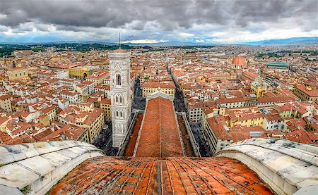 simsearch:400-08573174,k - Panoramic view of Florence from cupola of Duomo cathedral, Italy Foto de stock - Super Valor sin royalties y Suscripción, Código: 400-07208855