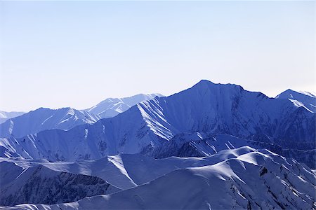 simsearch:400-07222348,k - Snow mountains in morning. View from ski resort Gudauri, Georgia. Caucasus Mountains. Fotografie stock - Microstock e Abbonamento, Codice: 400-07216429