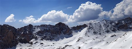 simsearch:400-07215536,k - Panorama of snow mountains in sunny day. Turkey, Central Taurus Mountains, Aladaglar (Anti-Taurus), plateau Edigel (Yedi Goller) Foto de stock - Super Valor sin royalties y Suscripción, Código: 400-07219048