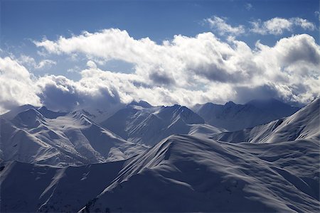 simsearch:400-07211845,k - Evening mountains in haze. View from ski resort Gudauri. Caucasus Mountains, Georgia. Stockbilder - Microstock & Abonnement, Bildnummer: 400-07219202