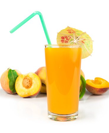 simsearch:400-06388996,k - Peaches and glass with juice white isolated studio shot. Stock Photo - Budget Royalty-Free & Subscription, Code: 400-07210134