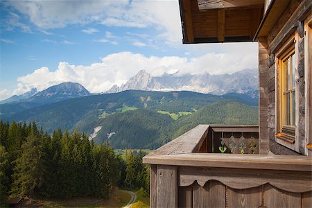 simsearch:400-07211148,k - Old wood house in the mountains Fotografie stock - Microstock e Abbonamento, Codice: 400-07211137