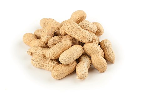 simsearch:400-04136218,k - Dried peanuts isolated on white background Stockbilder - Microstock & Abonnement, Bildnummer: 400-07212916
