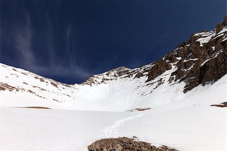 simsearch:400-09079917,k - Snowy mountains and blue sky at nice winter day. Turkey, Central Taurus Mountains, Aladaglar (Anti Taurus). Wide angle view. Stockbilder - Microstock & Abonnement, Bildnummer: 400-07222361