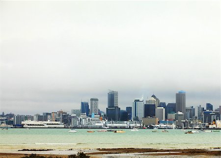 Auckland in the foggy morning. New Zealand Stock Photo - Budget Royalty-Free & Subscription, Code: 400-07223283