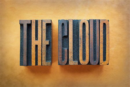 simsearch:400-07325569,k - The words THE CLOUD written in vintage letterpress type. Fotografie stock - Microstock e Abbonamento, Codice: 400-07245640