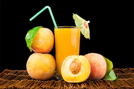 simsearch:400-06388996,k - Peaches and glass with juice black isolated studio shot. Stock Photo - Budget Royalty-Free & Subscription, Code: 400-07246414