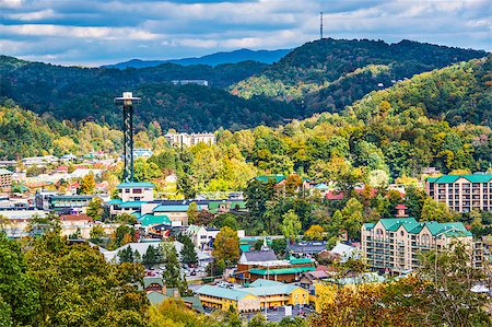 Gatlinburg, Tennessee in the Smoky Mountains. Photographie de stock - Aubaine LD & Abonnement, Code: 400-07246616