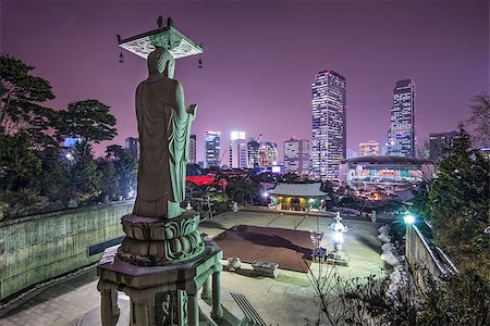 Seoul, South Korea at Bongeunsa Temple. Fotografie stock - Microstock e Abbonamento, Codice: 400-07246618