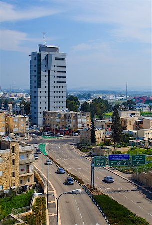 the streets of the city of Haifa, Israel Fotografie stock - Microstock e Abbonamento, Codice: 400-07246680