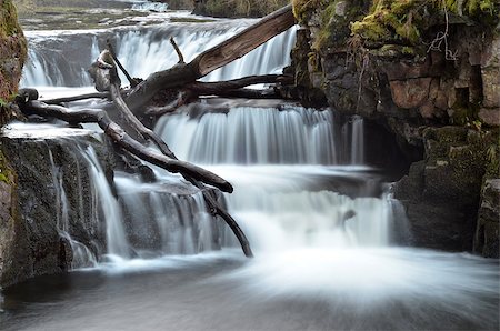 rick0304 (artist) - Beautiful waterfall in Brecon Beacons (Wales). Foto de stock - Super Valor sin royalties y Suscripción, Código: 400-07247058