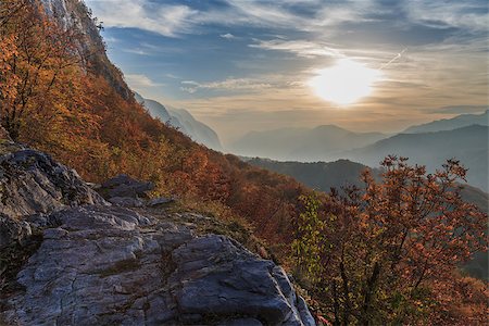 porojnicu (artist) - sunset in the Mehedinti Mountains, Romania, Europe Foto de stock - Super Valor sin royalties y Suscripción, Código: 400-07247956