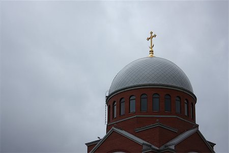 church dome with golden cross on it Photographie de stock - Aubaine LD & Abonnement, Code: 400-07248094